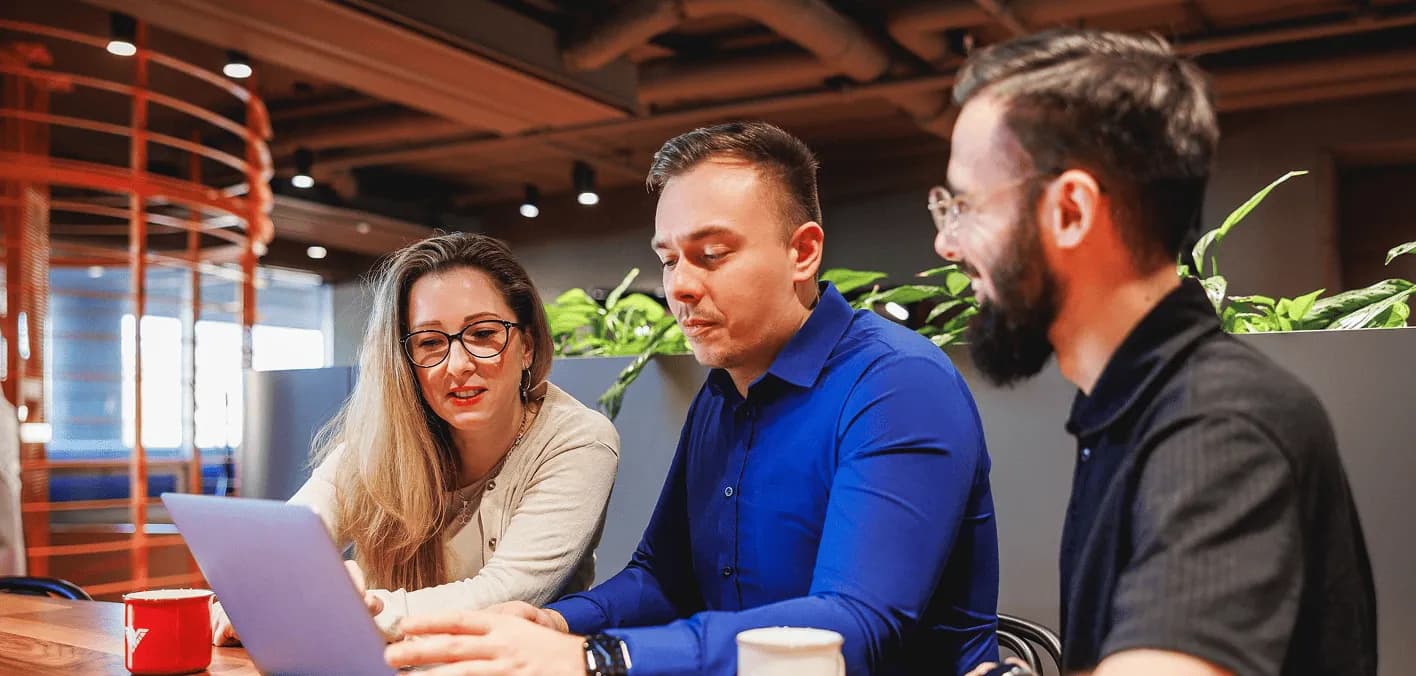 Od složitosti k jasnosti s AI